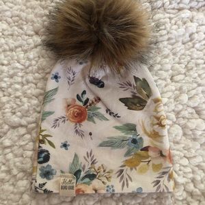 Boho babe winter Pom hat new 0-6m
